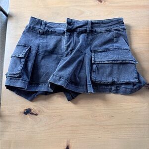 Wild Fable Charcoal Cargo Skirt/skort